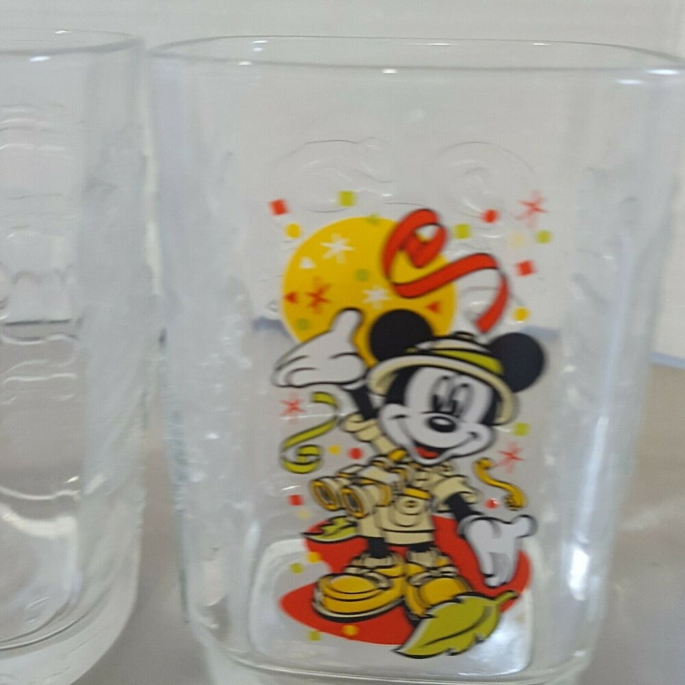 Disney Studio Glass Millennium 2000 Mickey Mouse McDonald's 4 Set Drinking Cup - Picture 4 of 12